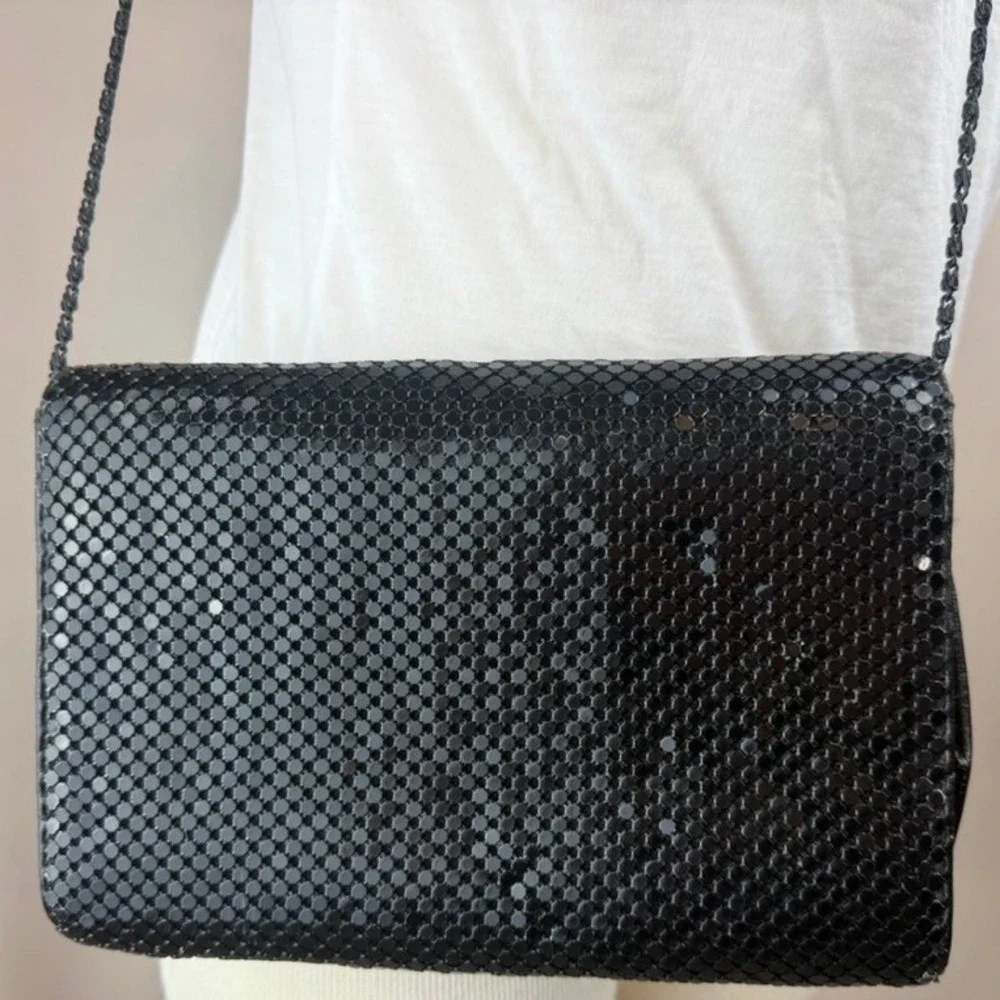 Vintage 60s Evening Metal Mesh Clutch Purse Chain Strap Black Gold Tone |9x6|